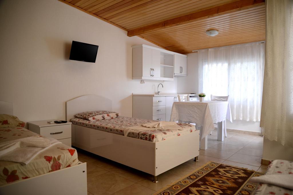 Huzur Hotel Siğacık Zimmer foto