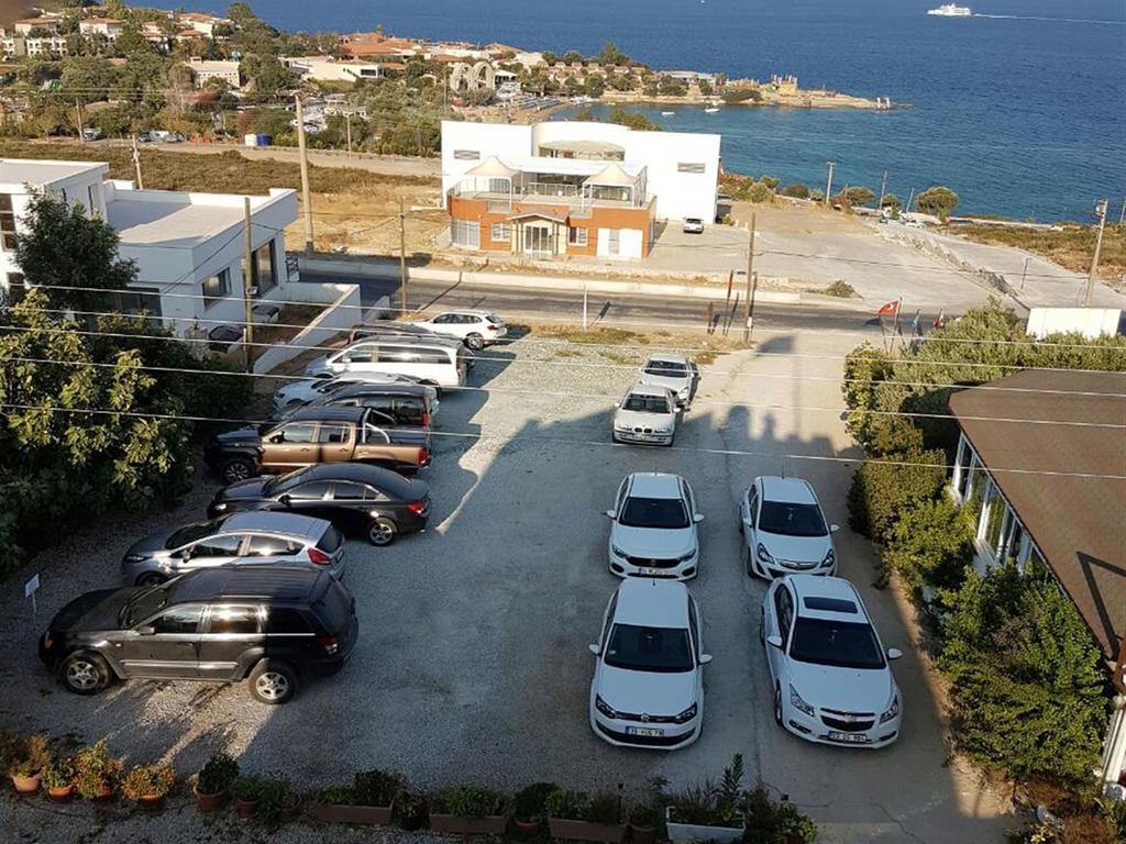 Huzur Hotel Siğacık Exterior foto